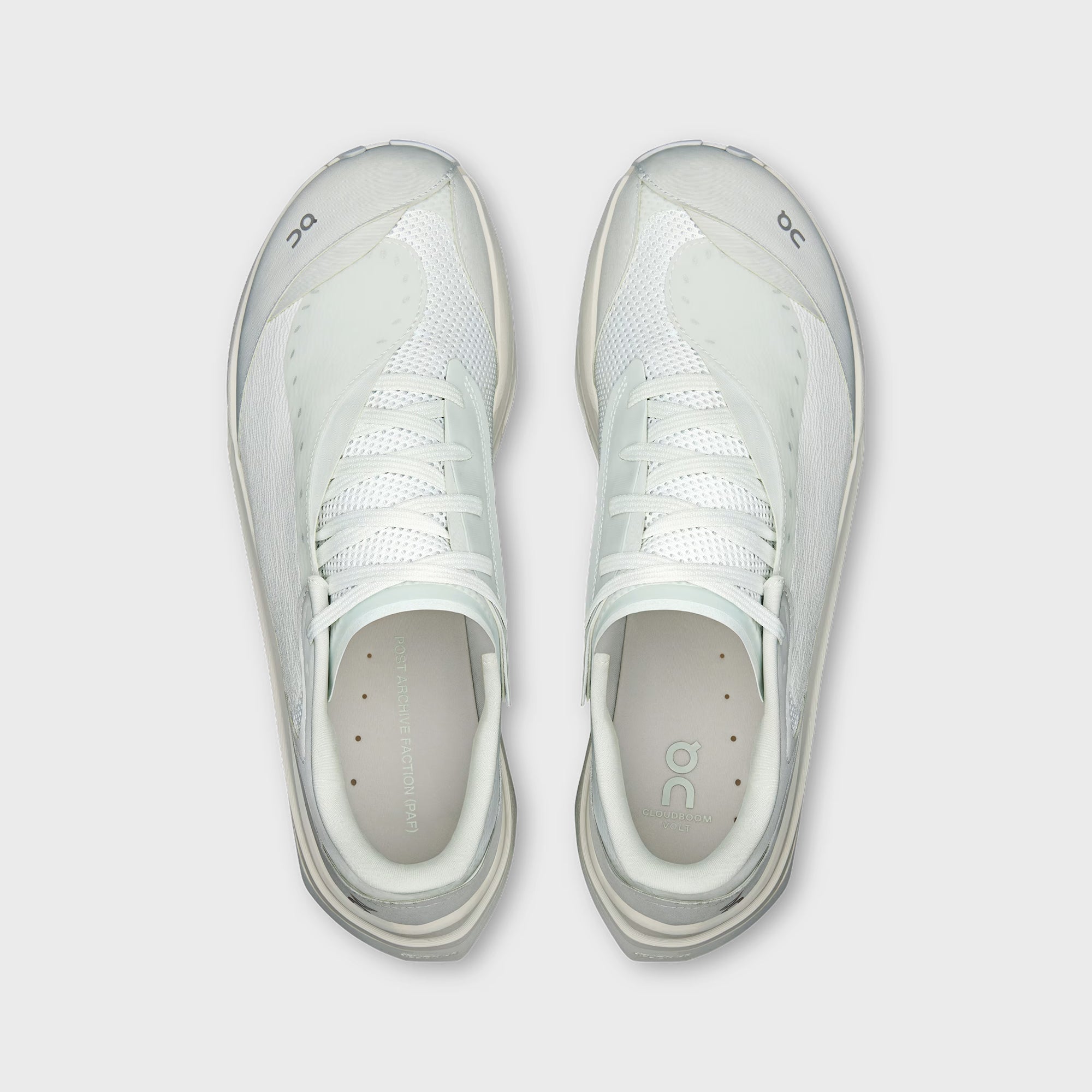 On Running x Post Archive Faction Cloudboom Volt - White / Gale