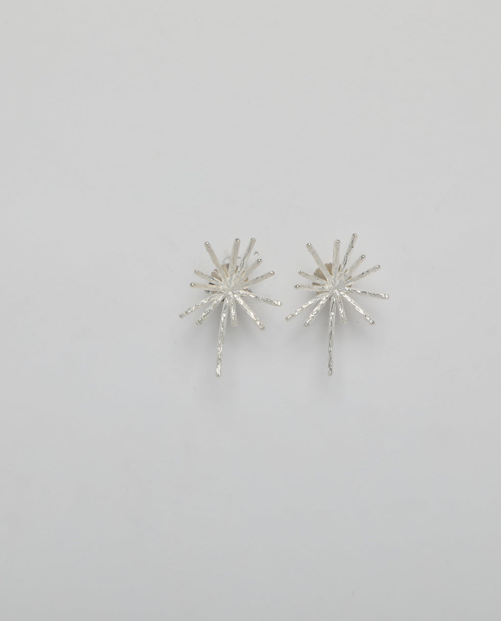 Rareism Women Spark White Silver Earring