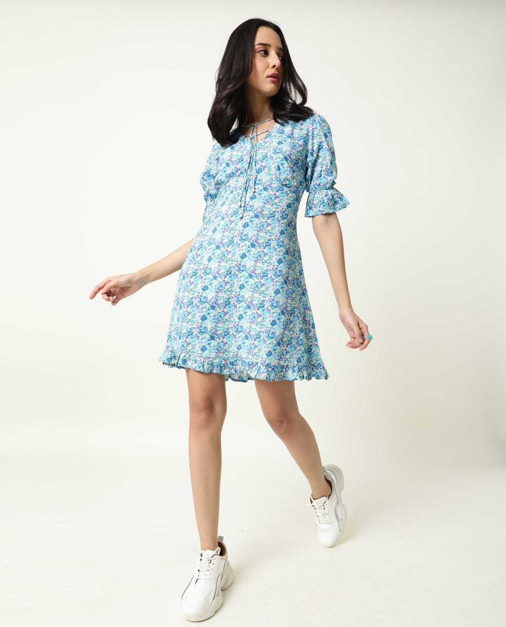 Rareism Women's Eon Blue Viscose V-Neck Floral Print Puff Sleeves Midi Slim Fit Dress