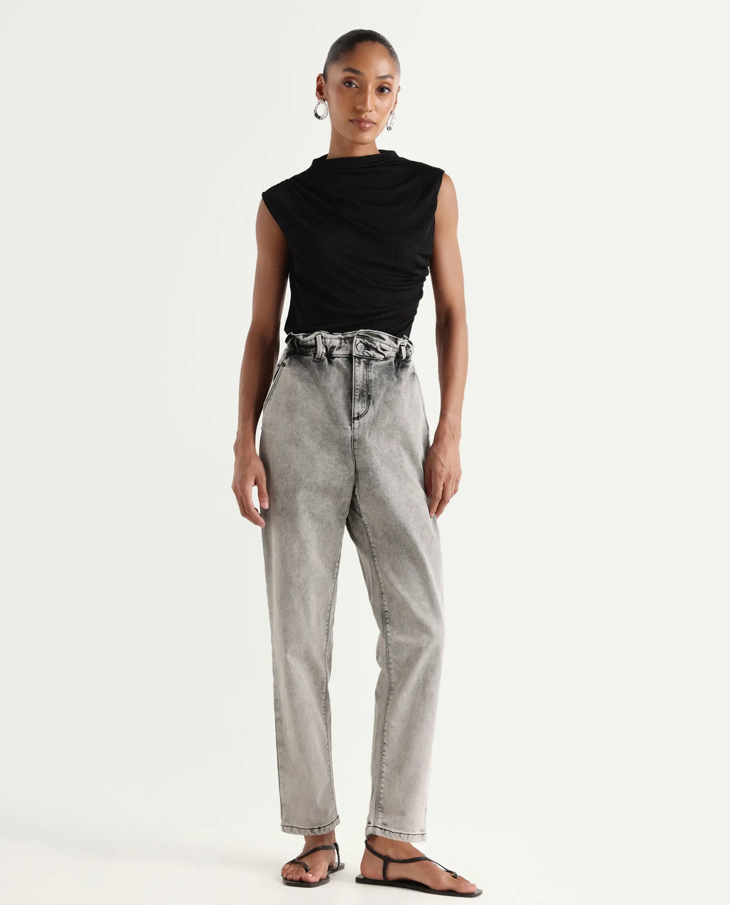 Rareism Women's Birdwing Black Cotton Blend Plain Ankle Length Tailored Jeans