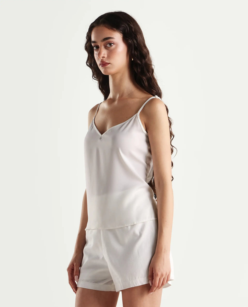 Rareism Women's Slipo Offwhite Polyester V-Neck Plain Shoulder Strap Knee Length Regular Fit Inner Wear Slip
