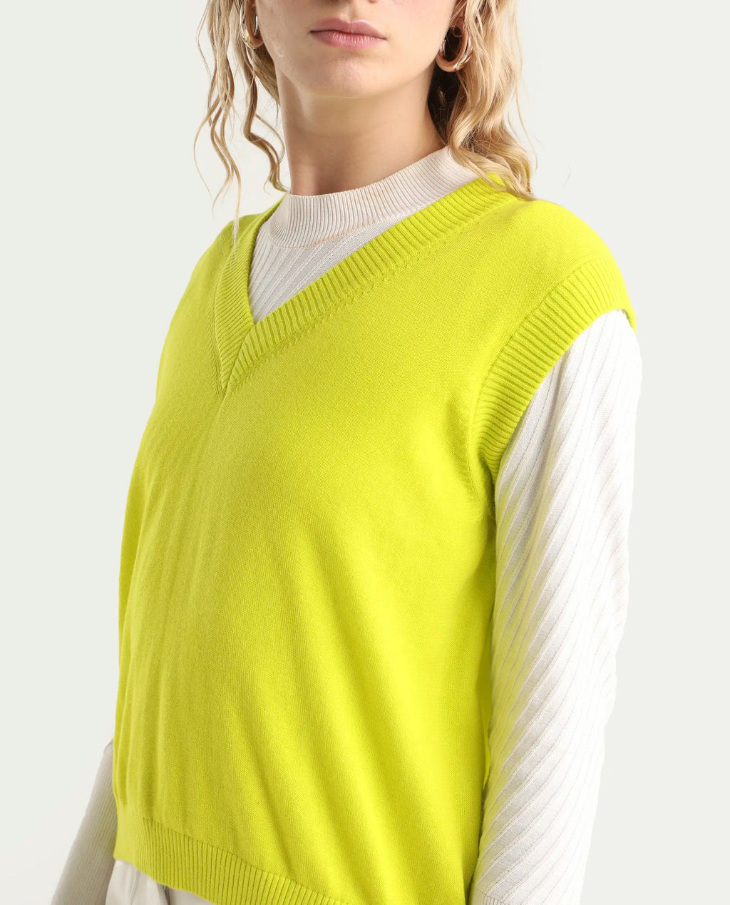Rareism Women's Madelyn Green Cotton V-Neck Plain Sleeveless Regular Fit Sweater