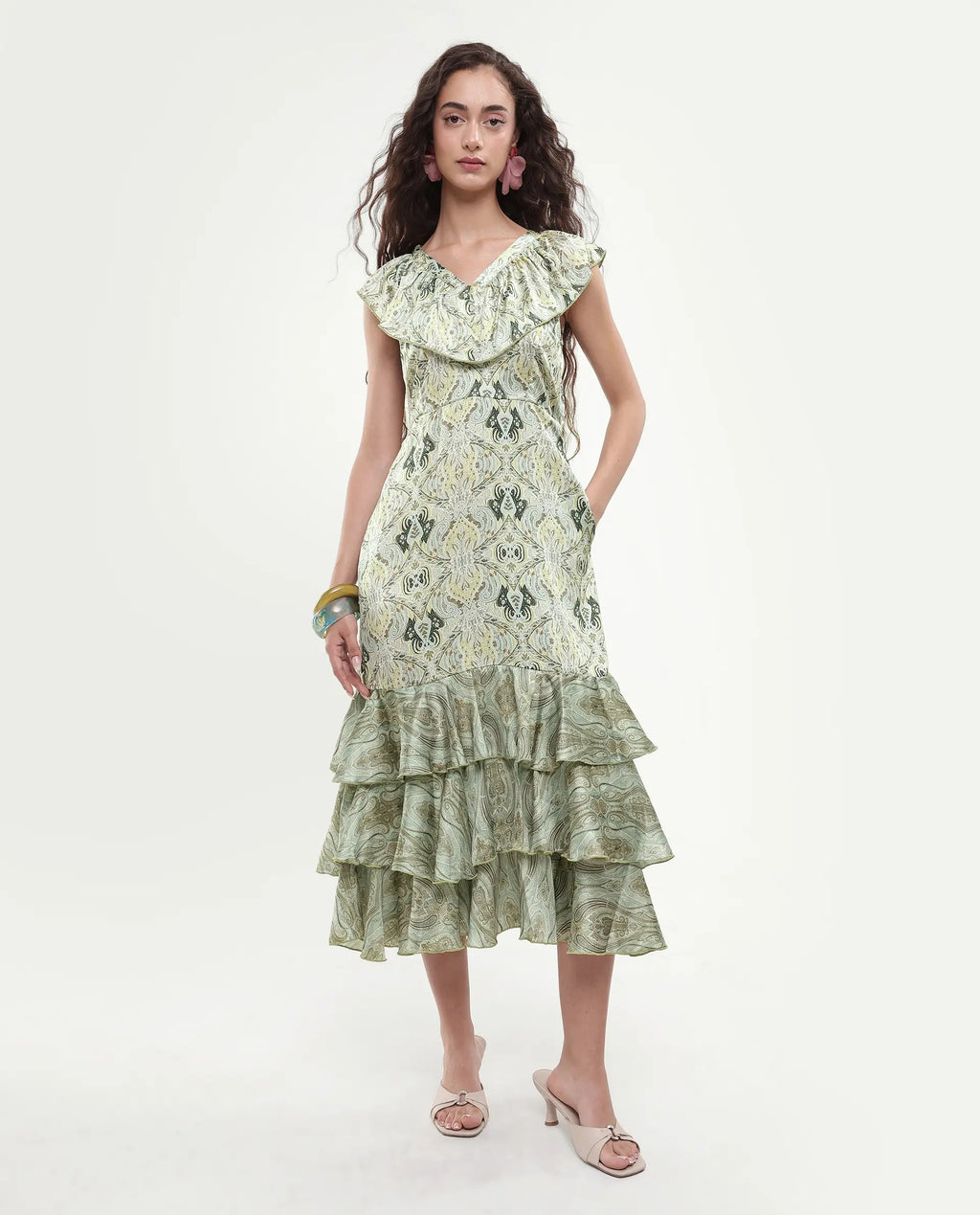 Rareism Women's Aishia Offwhite Polyester Sweetheart Neck Paisley Print Sleeveless Midi Regular Fit Dress