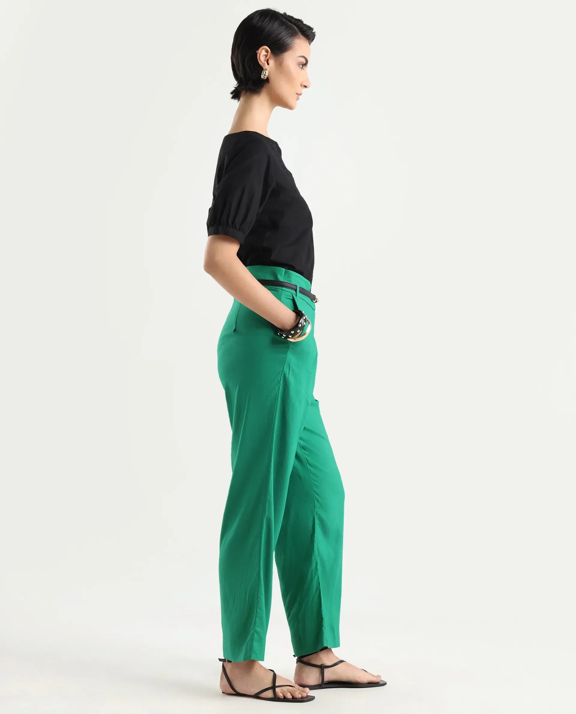 Rareism Women's Evanova Green Viscose Plain Ankle Length Regular Fit Trouser