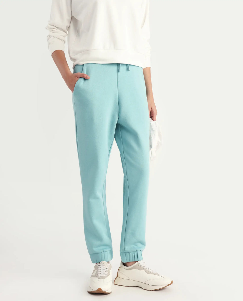 Rareism Women's Terac F Light Turq Polyester Blend Plain Ankle Length Regular Fit Track Pant