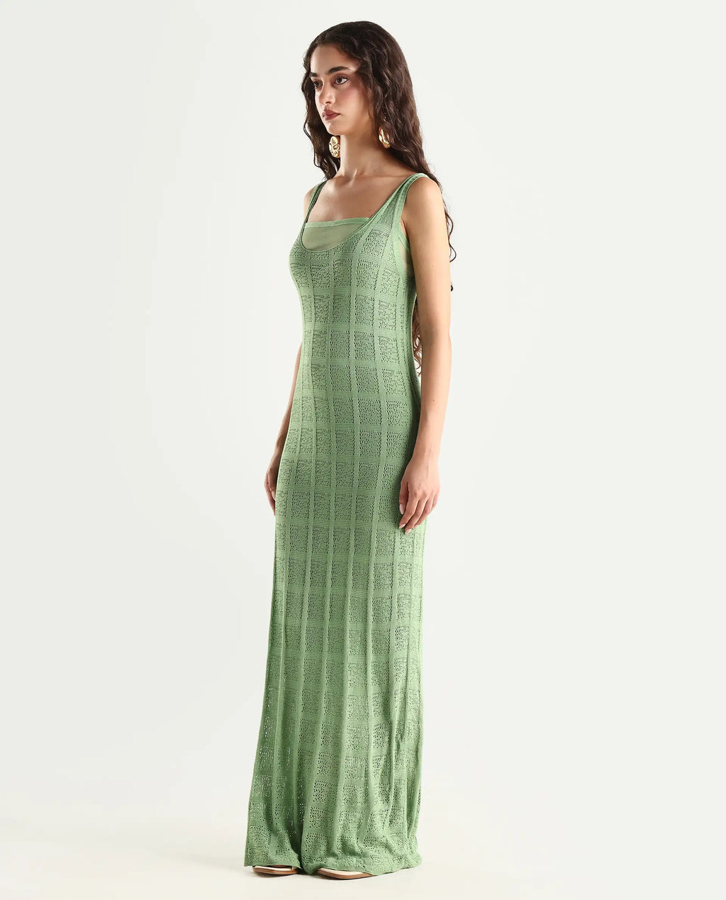 Rareism Women's Majoka Pastel Green Viscose U-Neck Plain Sleeveless Maxi Bodycon Dress