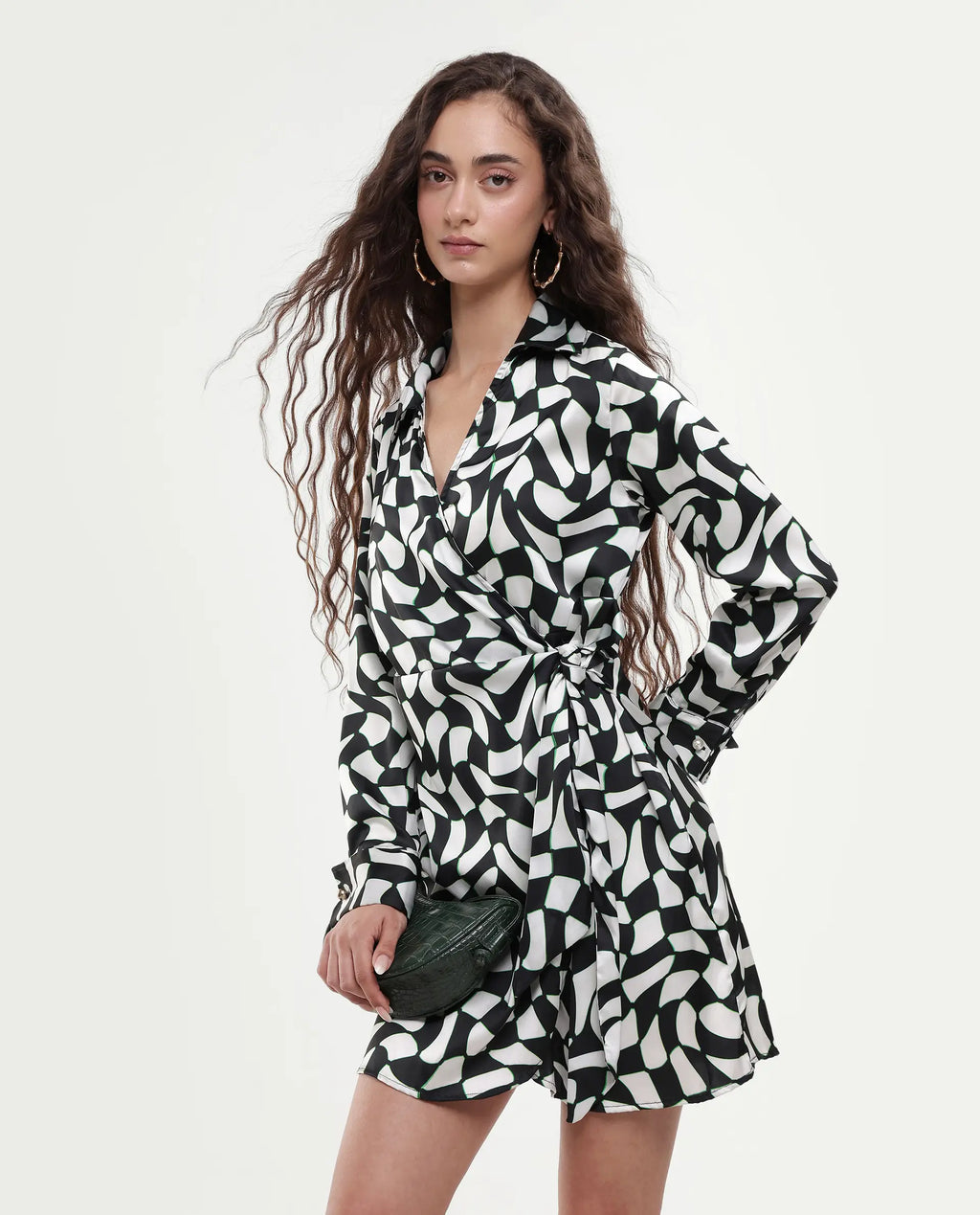Rareism Women's Bernard Multi Polyester Blend Overlap Neck Geometric Print Cuffed Sleeve Mini Wrap Dress