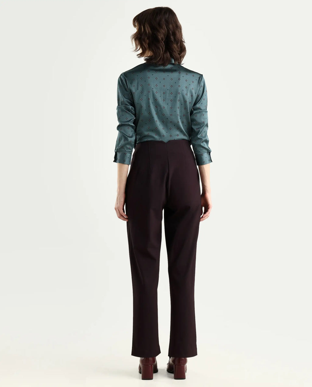 Rareism Women's Thompson Maroon Cotton Plain Ankle Length Tapered Trouser