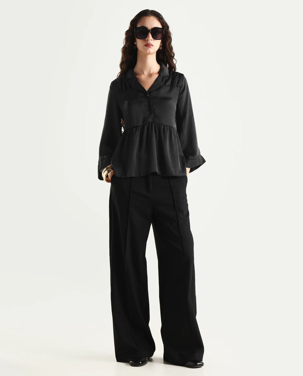 Rareism Women's Gaurerro Black Polyester Lapel Neck Plain Regular Fit Top