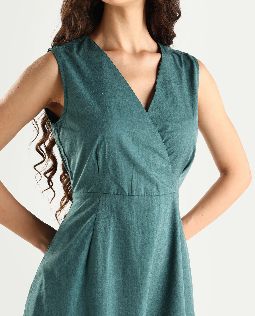 Rareism Women's Valmode Green Polyester Blend Overlap Neck Plain Sleeveless Midi Fit And Flare Dress