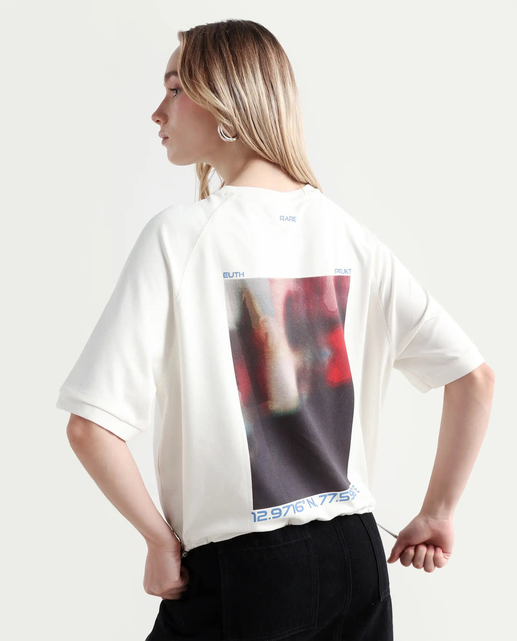 Rareism Women's Kay Off White Cotton Blend Crew Neck Graphic Print Relaxed Fit T-Shirt