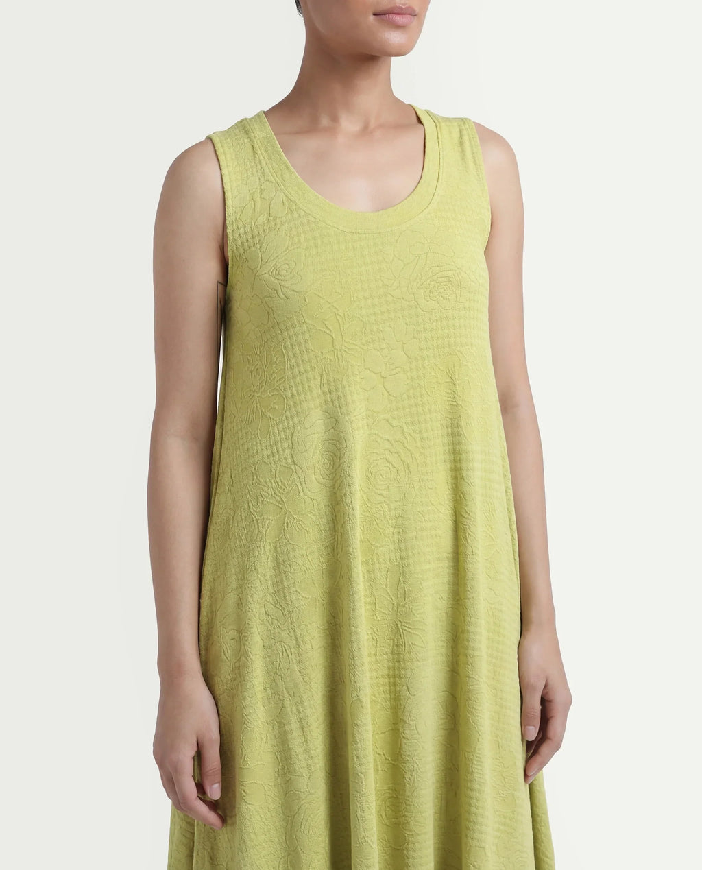 Rareism Women's Kisame Light Green Knit Jacquard Crew Neck Plain Sleeveless Midi Flared Dress