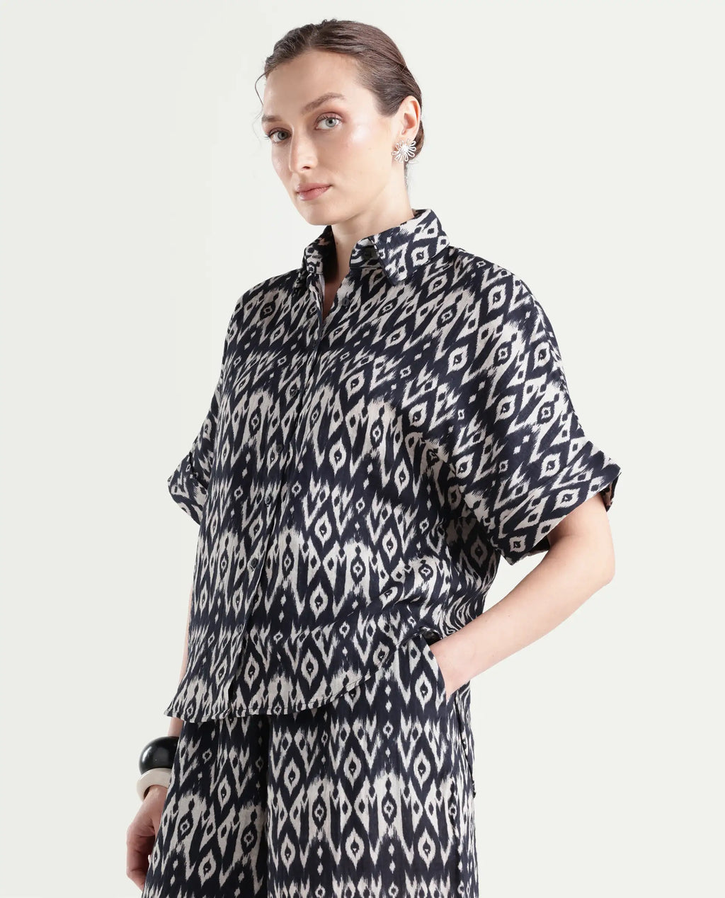 Rareism Women's Sabuto T Black Cotton Blend Drop Collar Geometric Print Boxy Fit Shirt