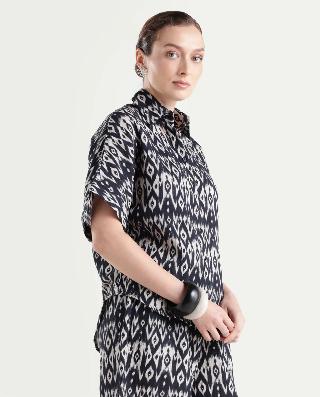 Rareism Women's Sabuto T Black Cotton Blend Drop Collar Geometric Print Boxy Fit Shirt
