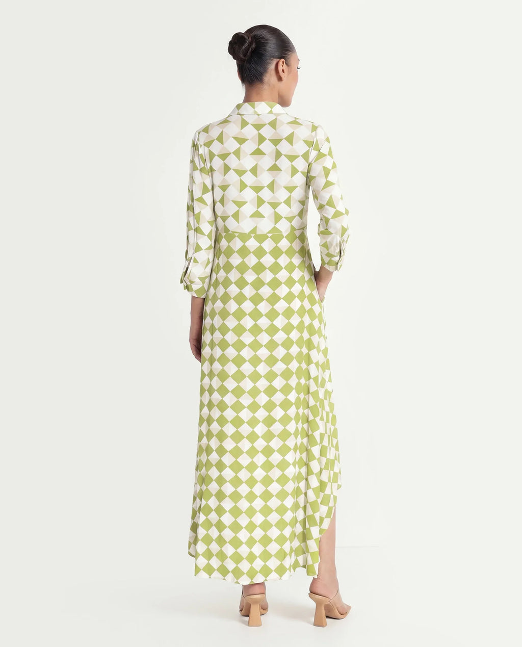 Rareism Women's Alice Light Green Moroccan Crepe Spread Collar Geometric Print Cuffed Sleeve Maxi Flared Dress