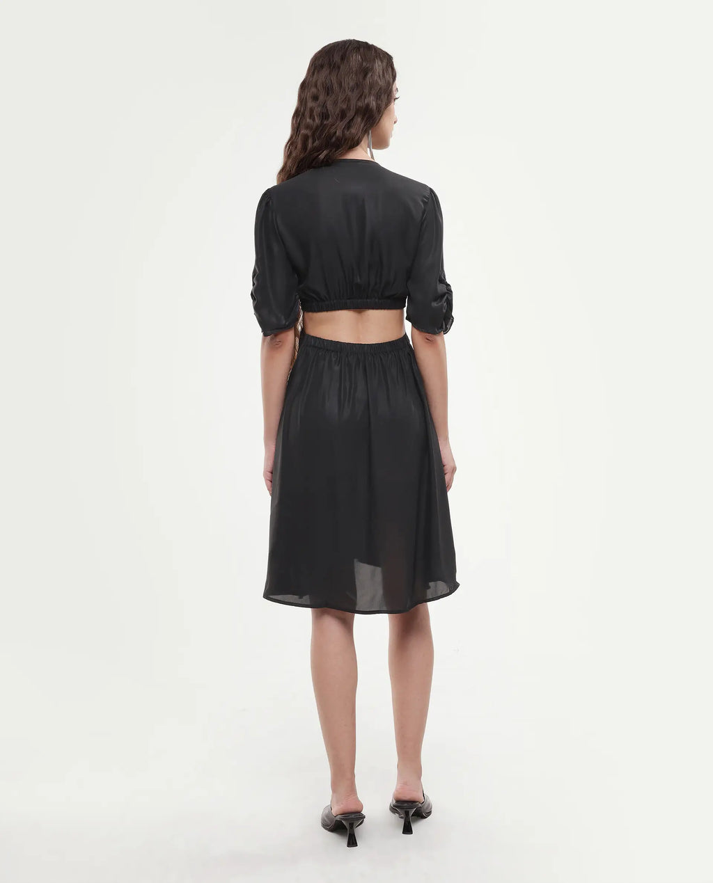 Rareism Women's Besman Black Polyester V-Neck Plain Balloon Sleeve Knee Length Fit And Flare Dress