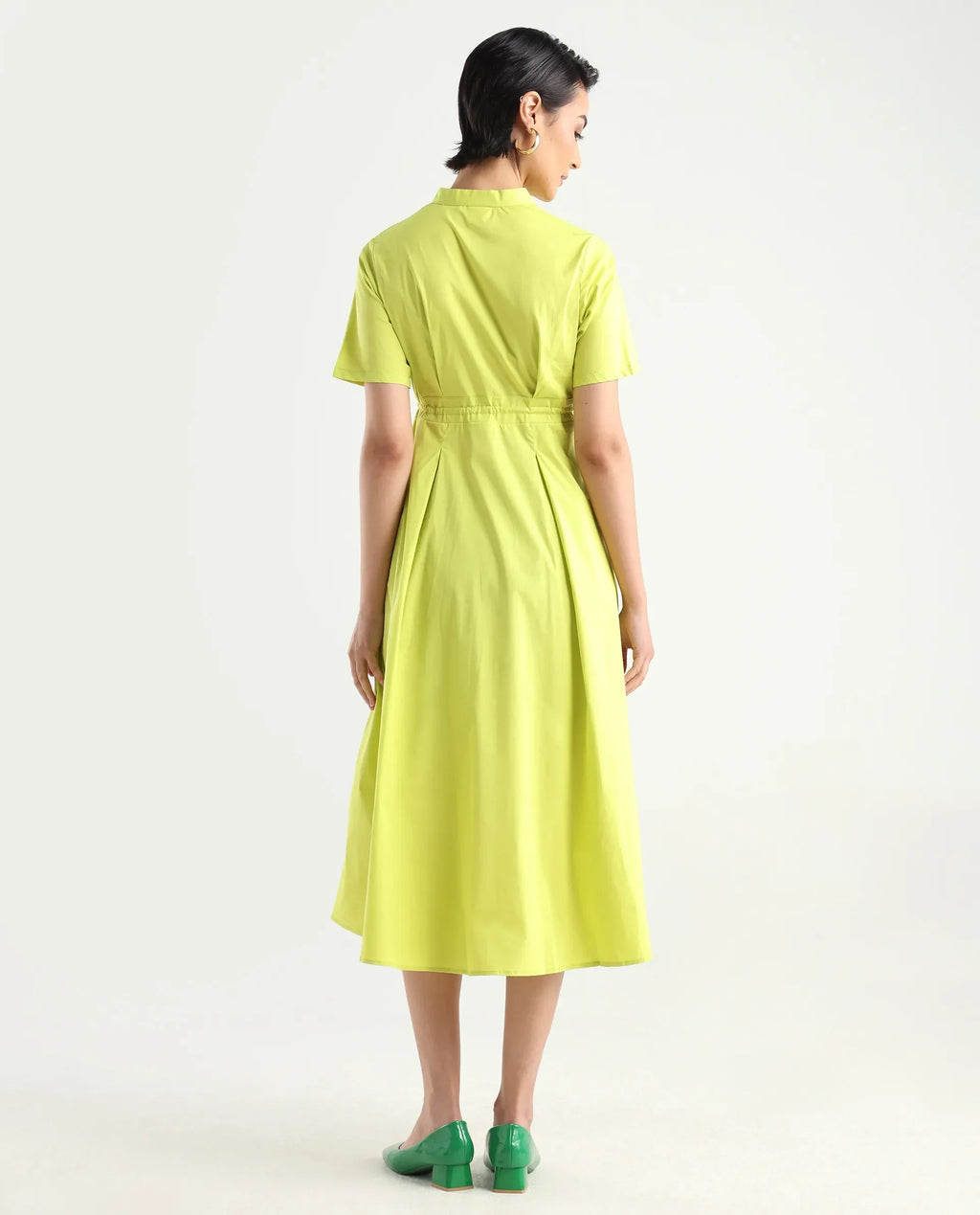 Rareism Women's Rokl Green Cotton Blend Mandarin Collar Plain Midi Flared Dress