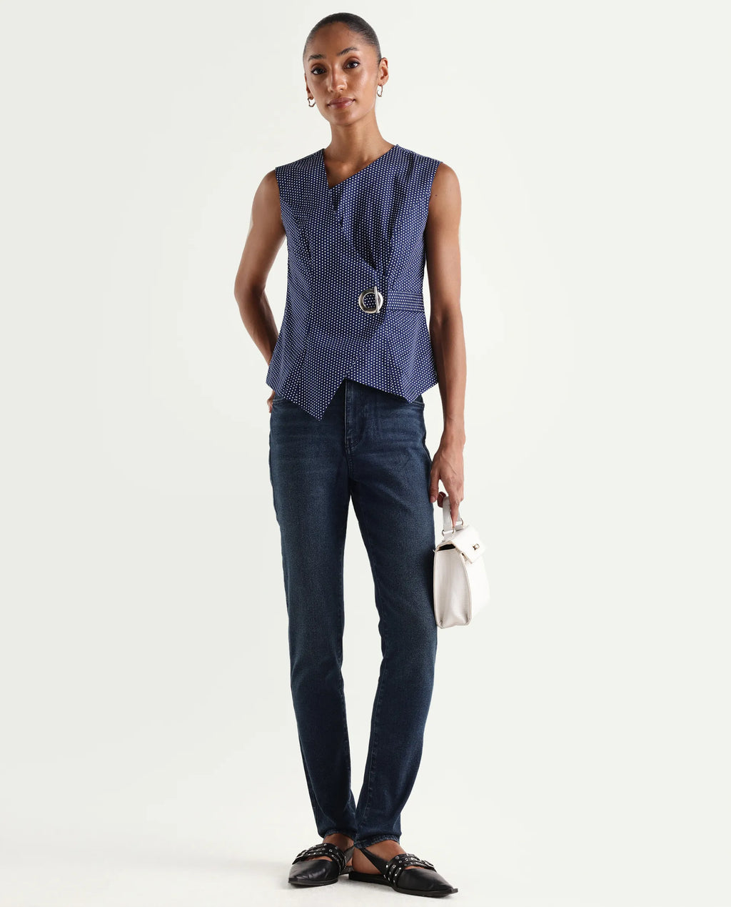 Rareism Women's Zinko Dark Blue Denim Plain Ankle Length Slim Fit Jeans