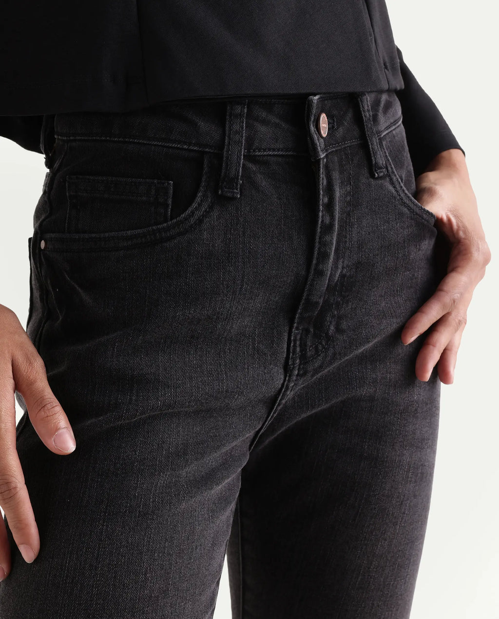 Rareism Women's Zingy Black Cotton Blend Plain Ankle Length Sleek Skinny Fit Jeans