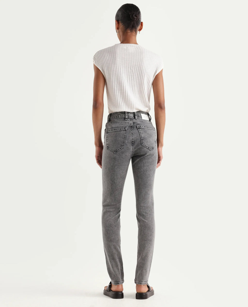 Rareism Women's Zingal Grey Cotton Plain Ankle Length Sleek Skinny Fit Jeans