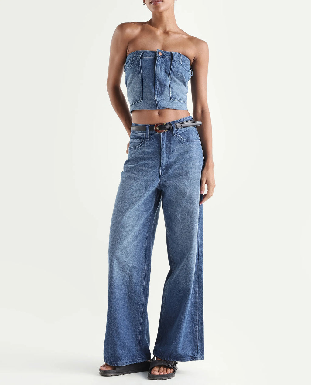 Rareism Women's Kikoi Blue Cotton Blend Plain Ankle Length Effortless Sculpt high wide Jeans