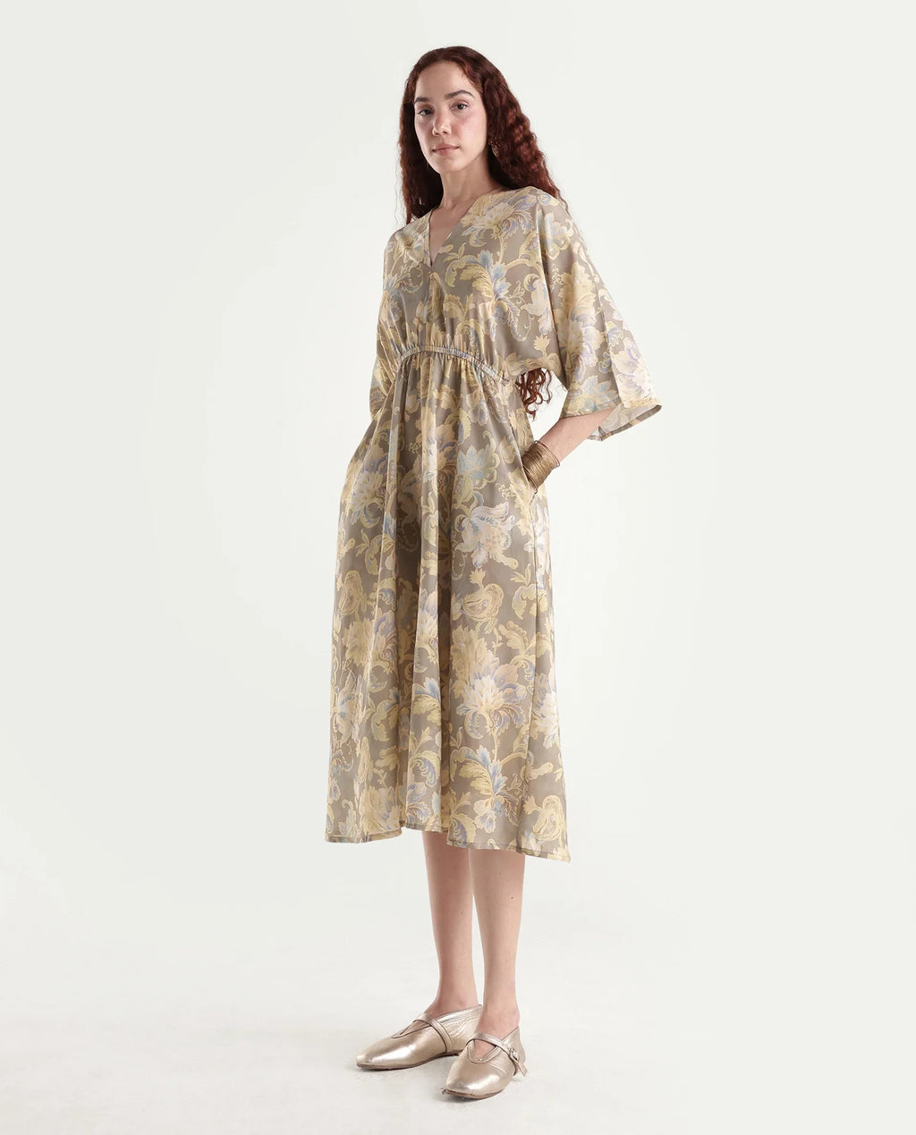 Rareism Women's Ronboh Dark Green Polyester V-Neck Floral Print Kimono Sleeve Knee Length Flared Dress