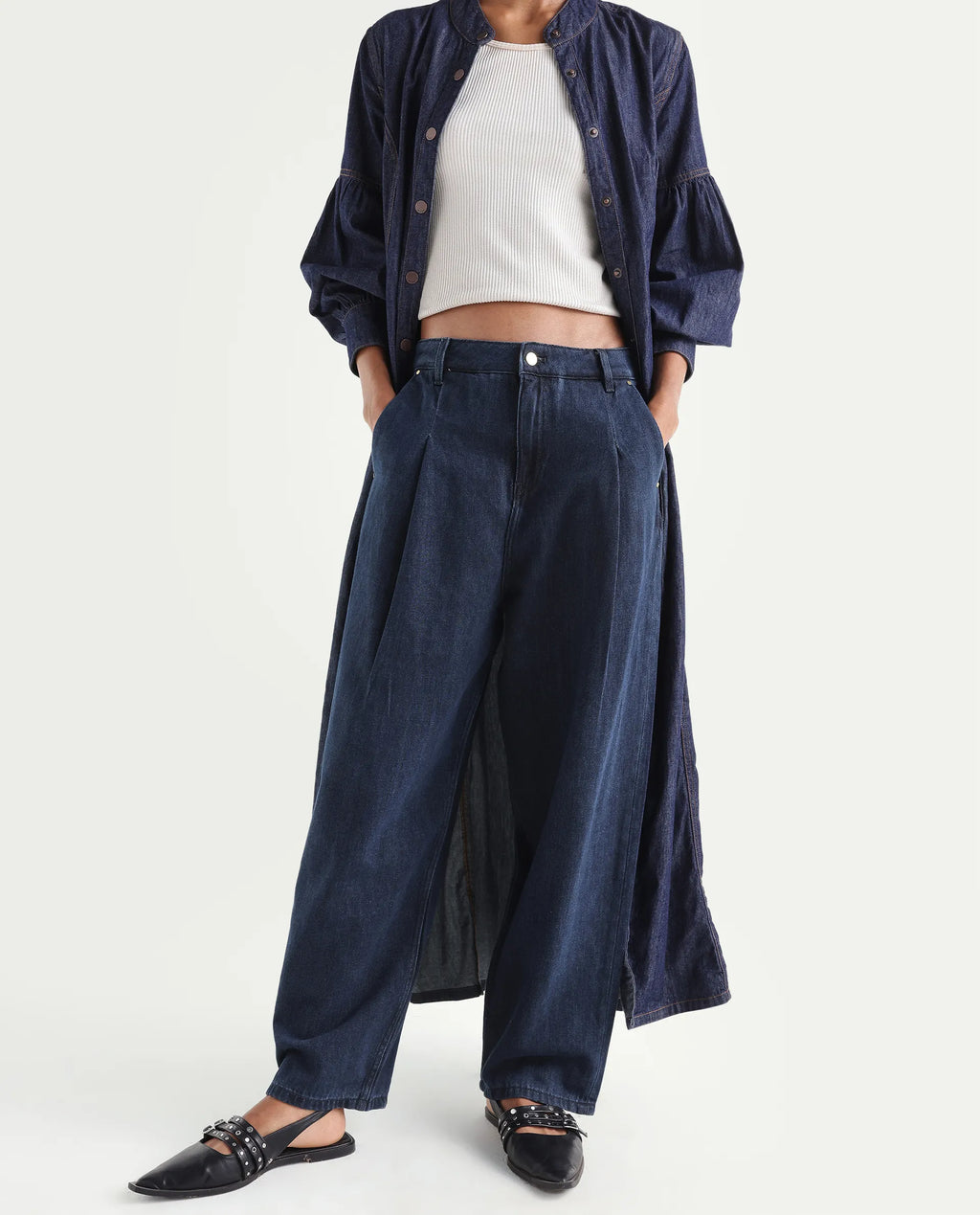 Rareism Women's Denop Dark Blue Cotton Tall Barrel Fit Plain Jeans