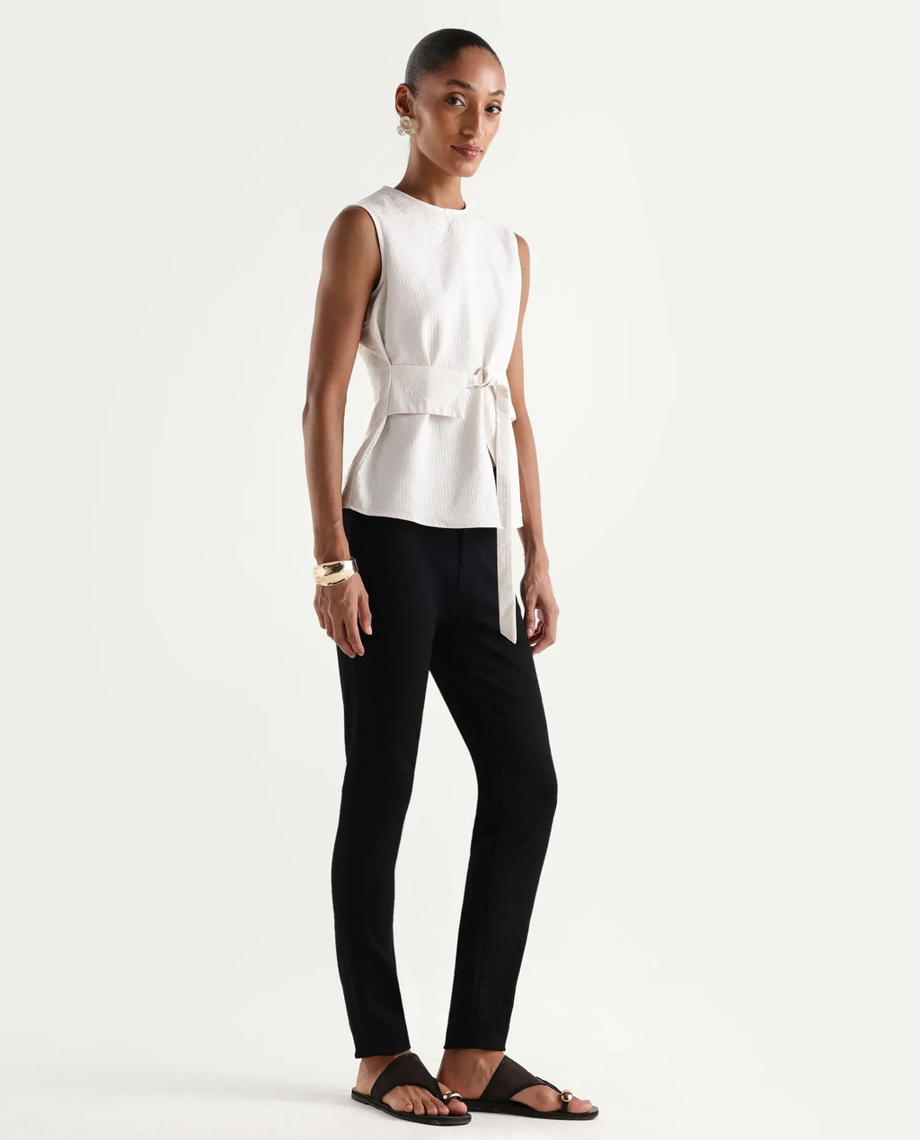 Rareism Women's Dengo Black Cotton Blend Skinny Plain Jeans