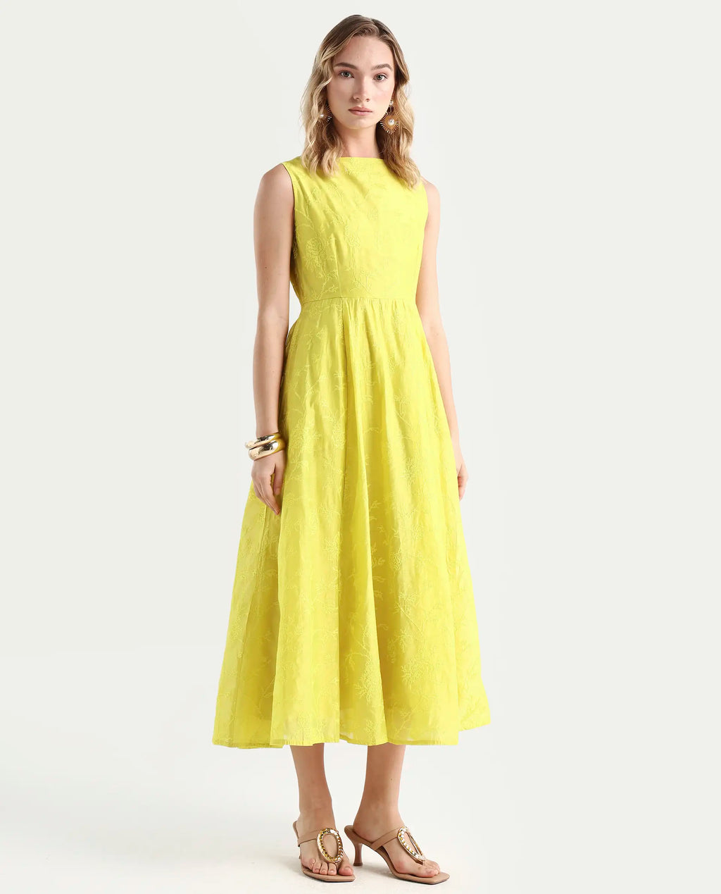 Rareism Women's Prero Green Viscose Blend Boat Neck Plain Sleeveless Midi A-Line Dress
