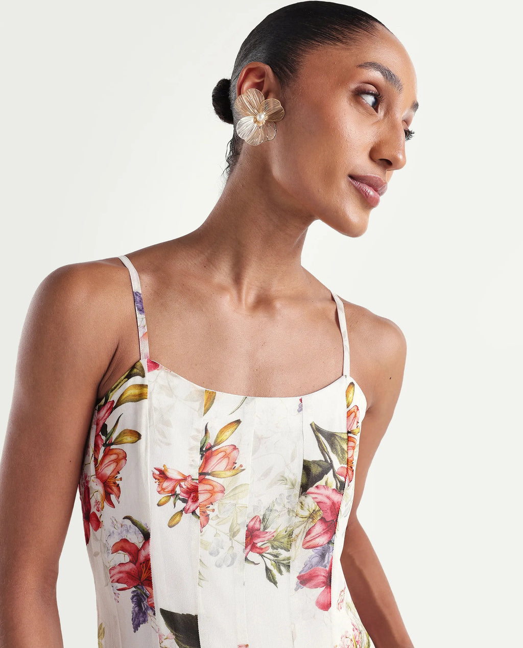 Rareism Women's Ailsa Off White Viscose Blend Sleeveless Fit And Flare Floral Print Dress