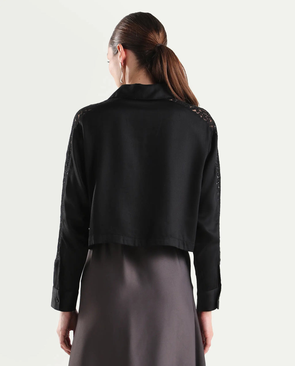 Rareism Women's Cici Black Viscose Full Sleeve Boxy Plain Shirt