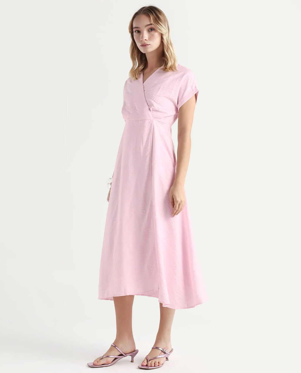 Rareism Women's Jahum Pastel Pink Viscose Blend Extended Sleeves V-Neck Flared Fit Plain Midi Dress