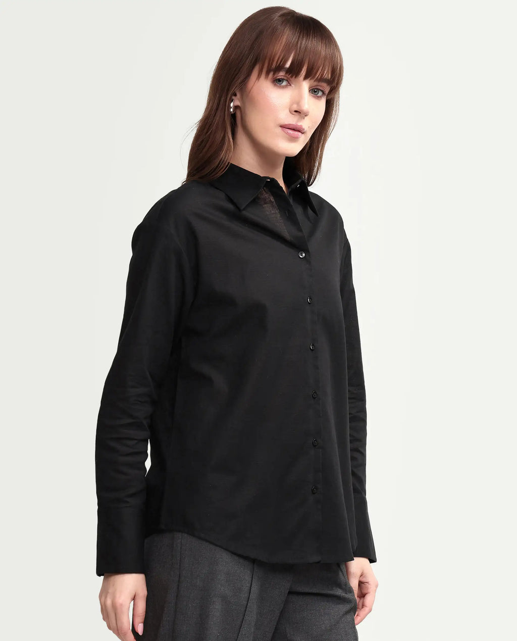 Rareism Women's Mewok Black Cotton Full Sleeve Spread Collar Regular Plain Shirt