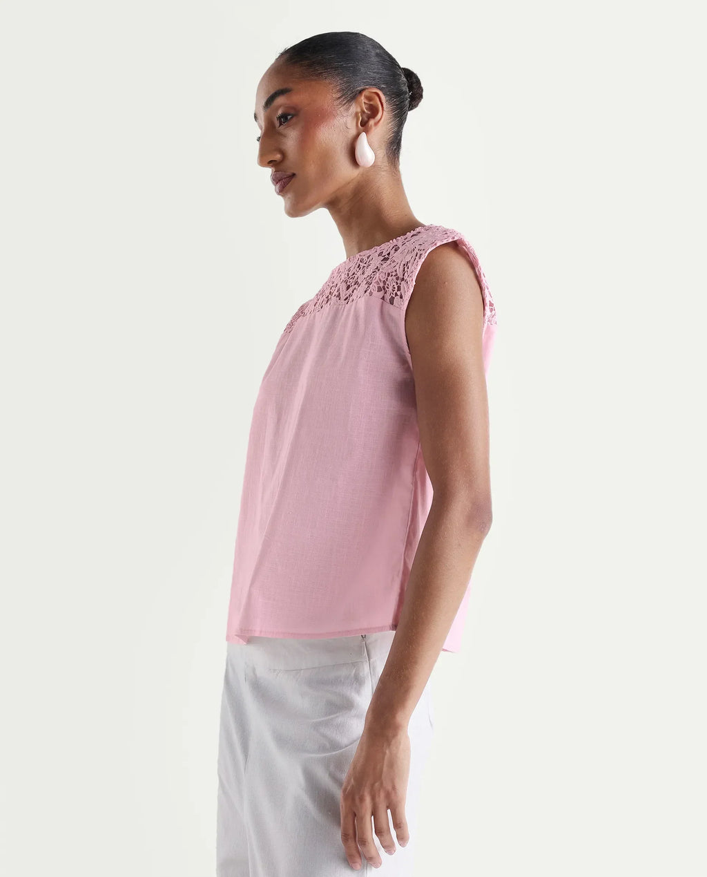 Rareism Women's Hige Light Pink Cotton Crew Neck Regular Plain Top