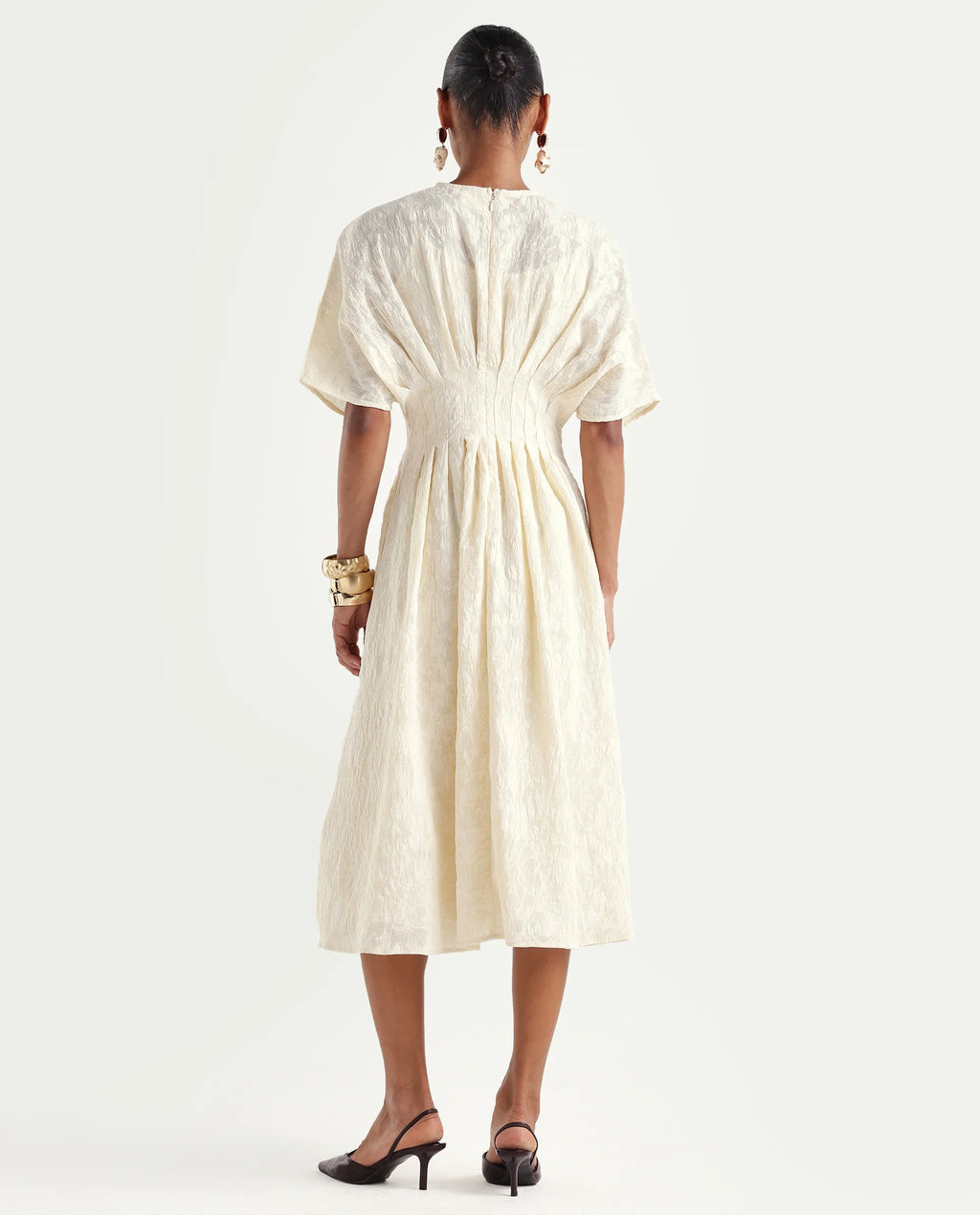 Rareism Women's Hant Off White Viscose Blend Crew Neck Fit And Flare Plain Dress