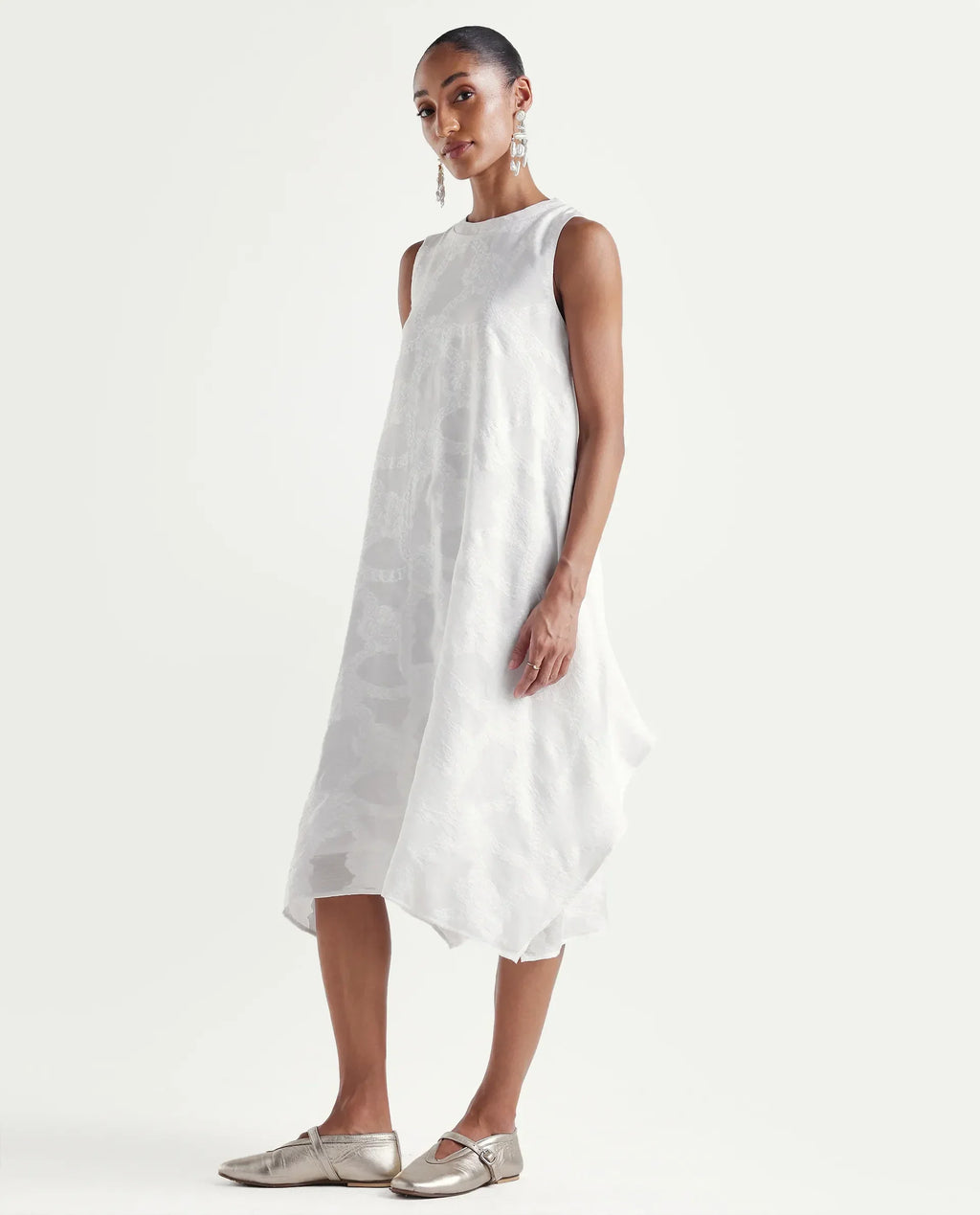 Rareism Women's Dassidy Off White Viscose Blend Crew Neck Button A-Line Jacquard Print Dress