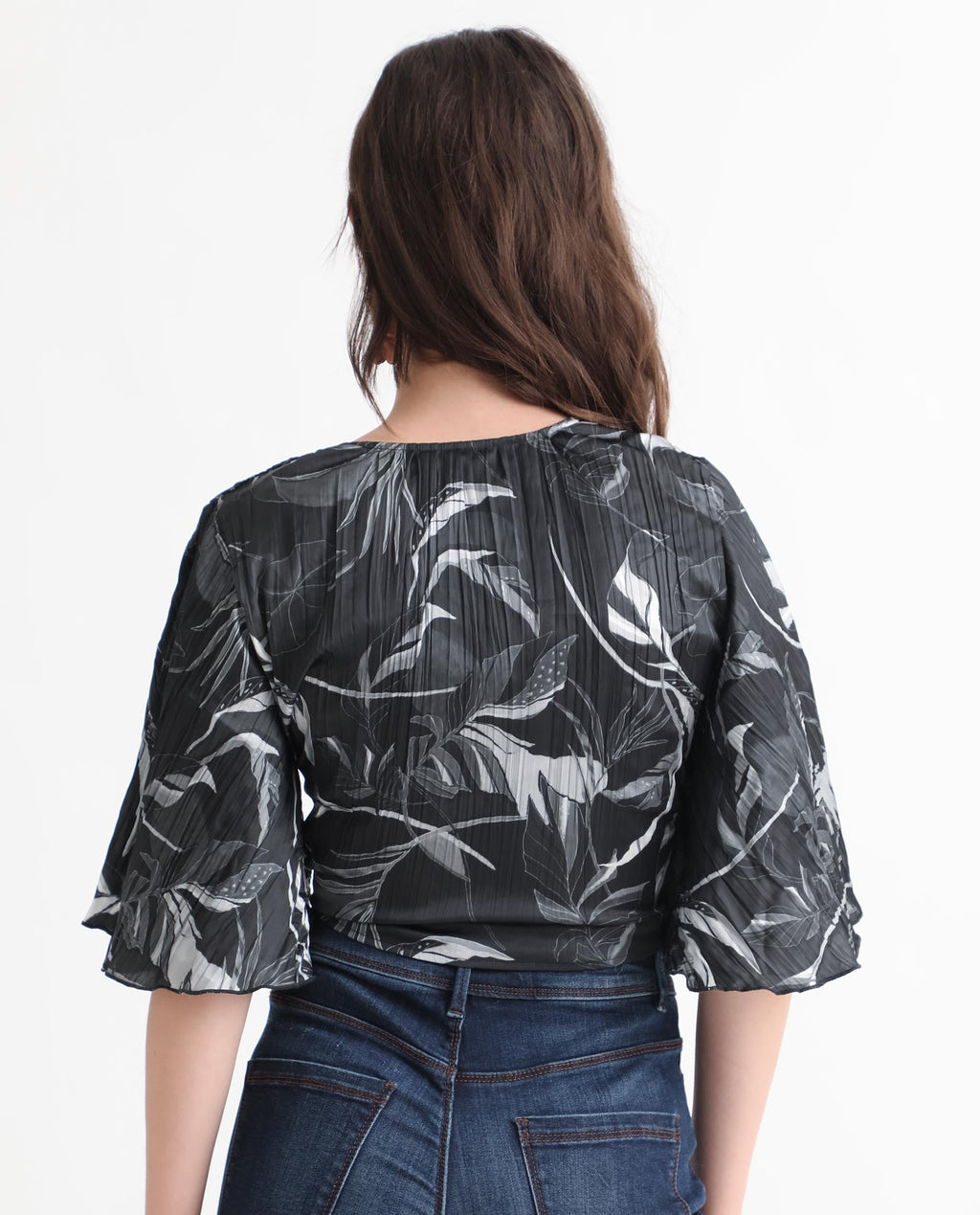 Rareism Women's Ainara Dark Black Polyester V-Neck Abstract Print Flared Sleeve Crop Regular Fit Top