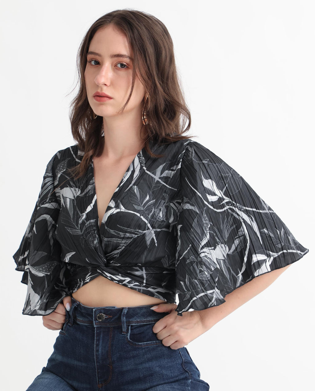 Rareism Women's Ainara Dark Black Polyester V-Neck Abstract Print Flared Sleeve Crop Regular Fit Top