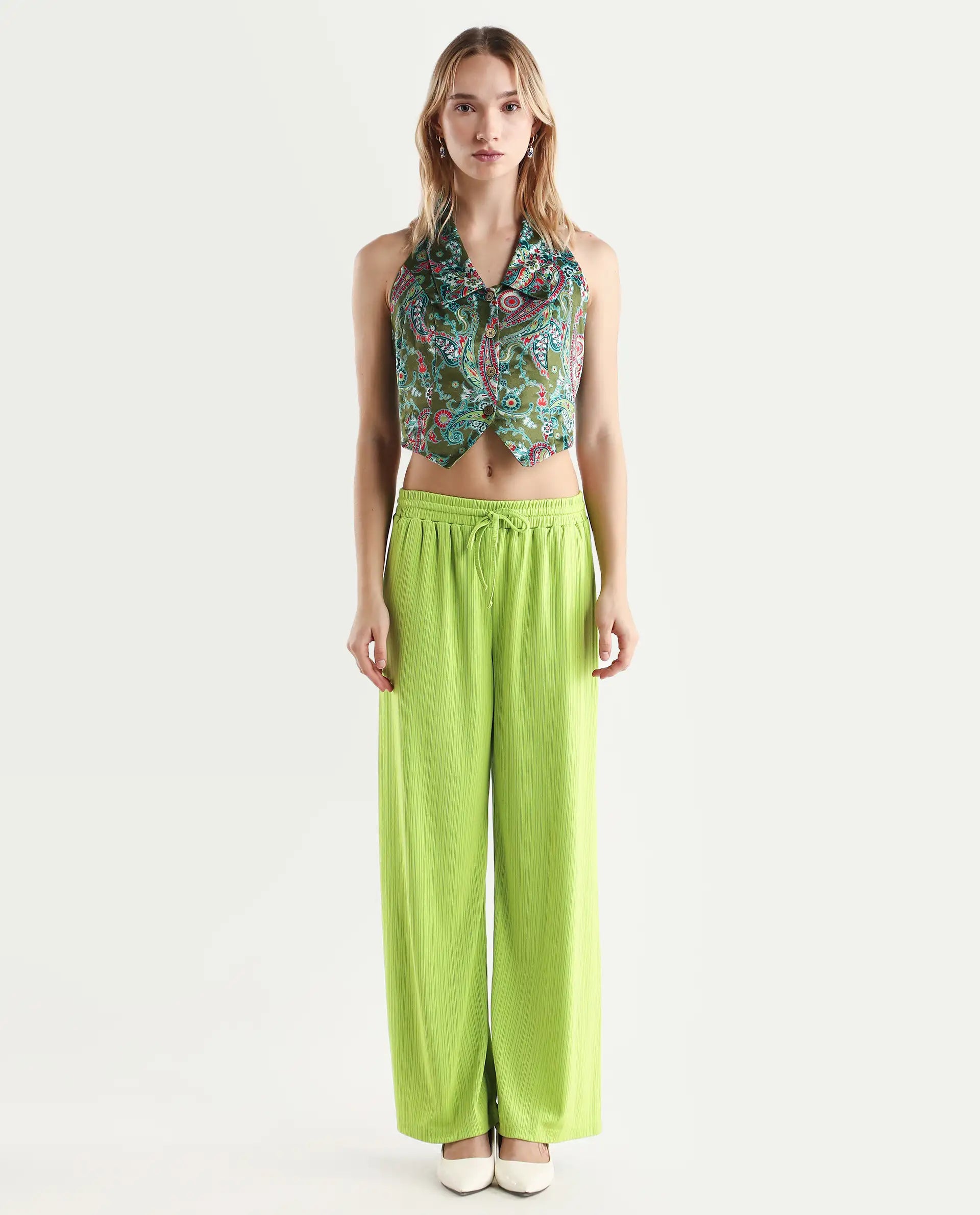 Rareism Women's Alcazar Flouroscent Green Polyester Blend Plain Ankle Length Straight Fit Trouser