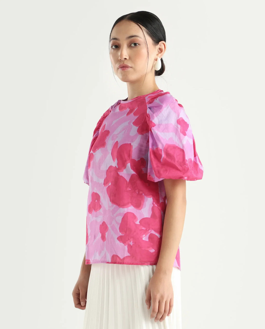 Rareism Women's Alpen Light Purple Cotton Crew Neck Floral Print Puff Sleeves Relaxed Fit Top