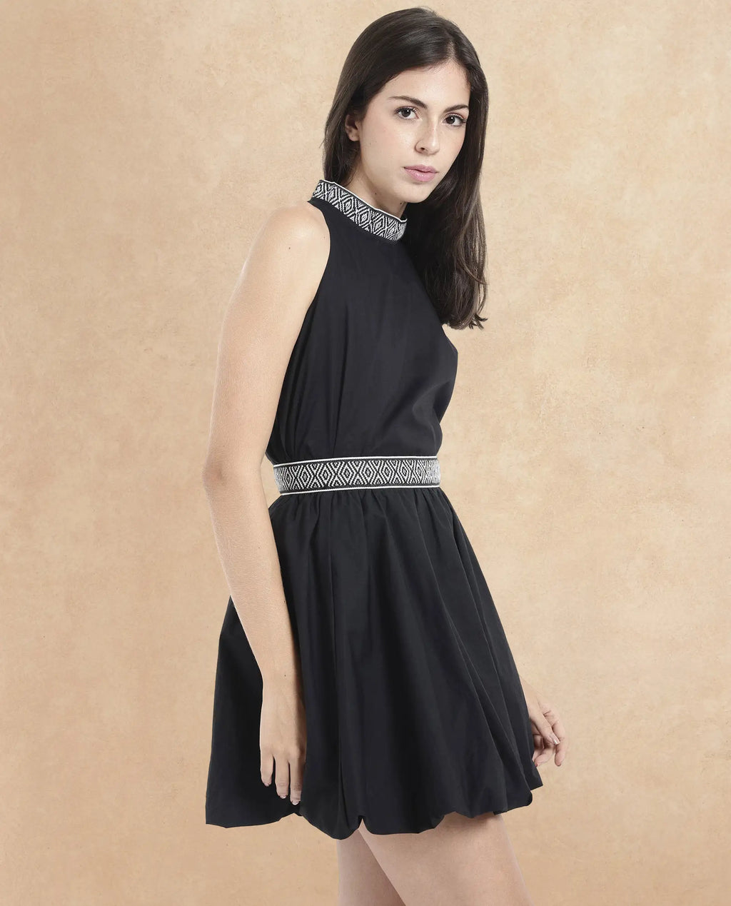 Rareism Women's Como Black Cotton Plain Mini Balloon Skirt
