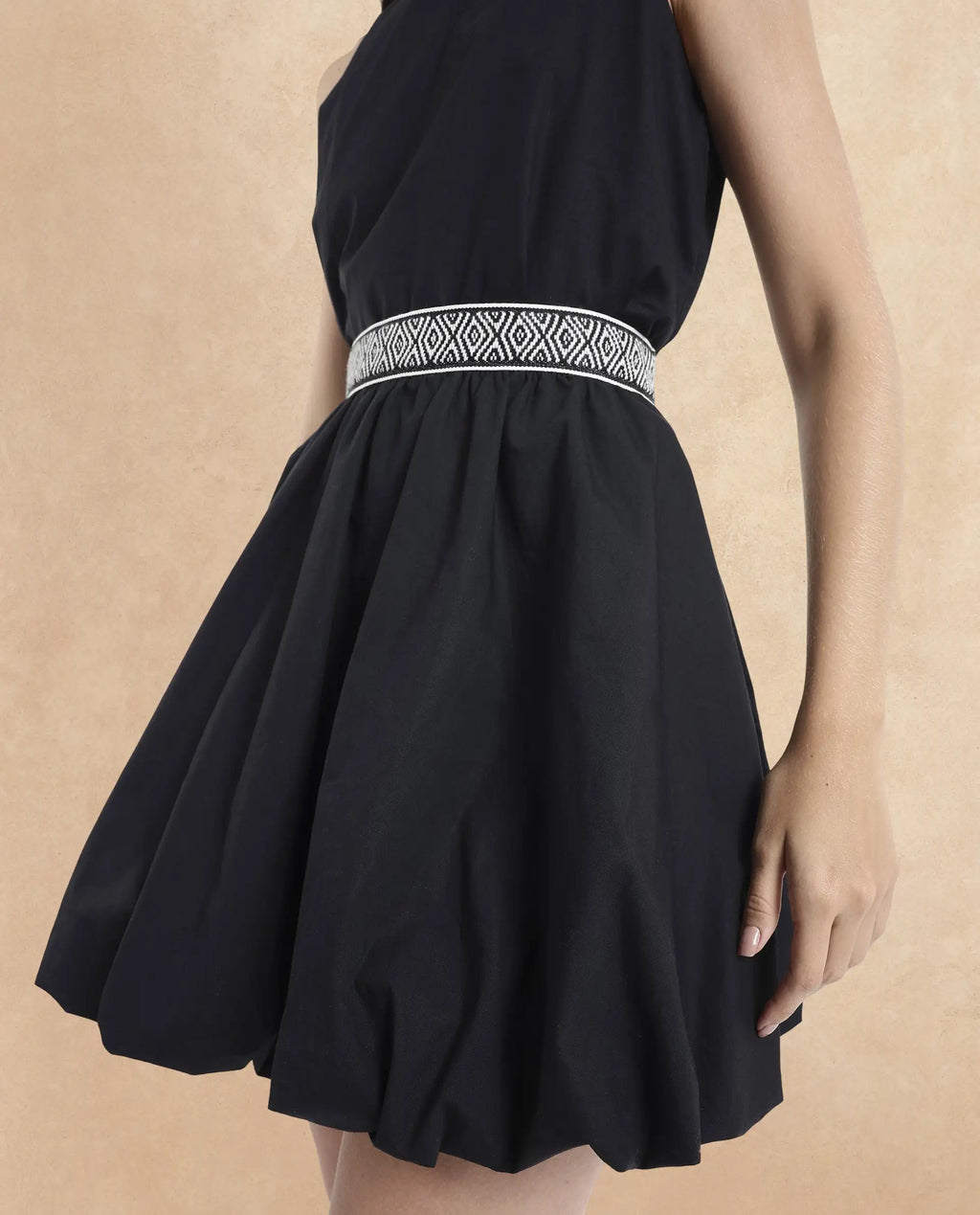 Rareism Women's Como Black Cotton Plain Mini Balloon Skirt