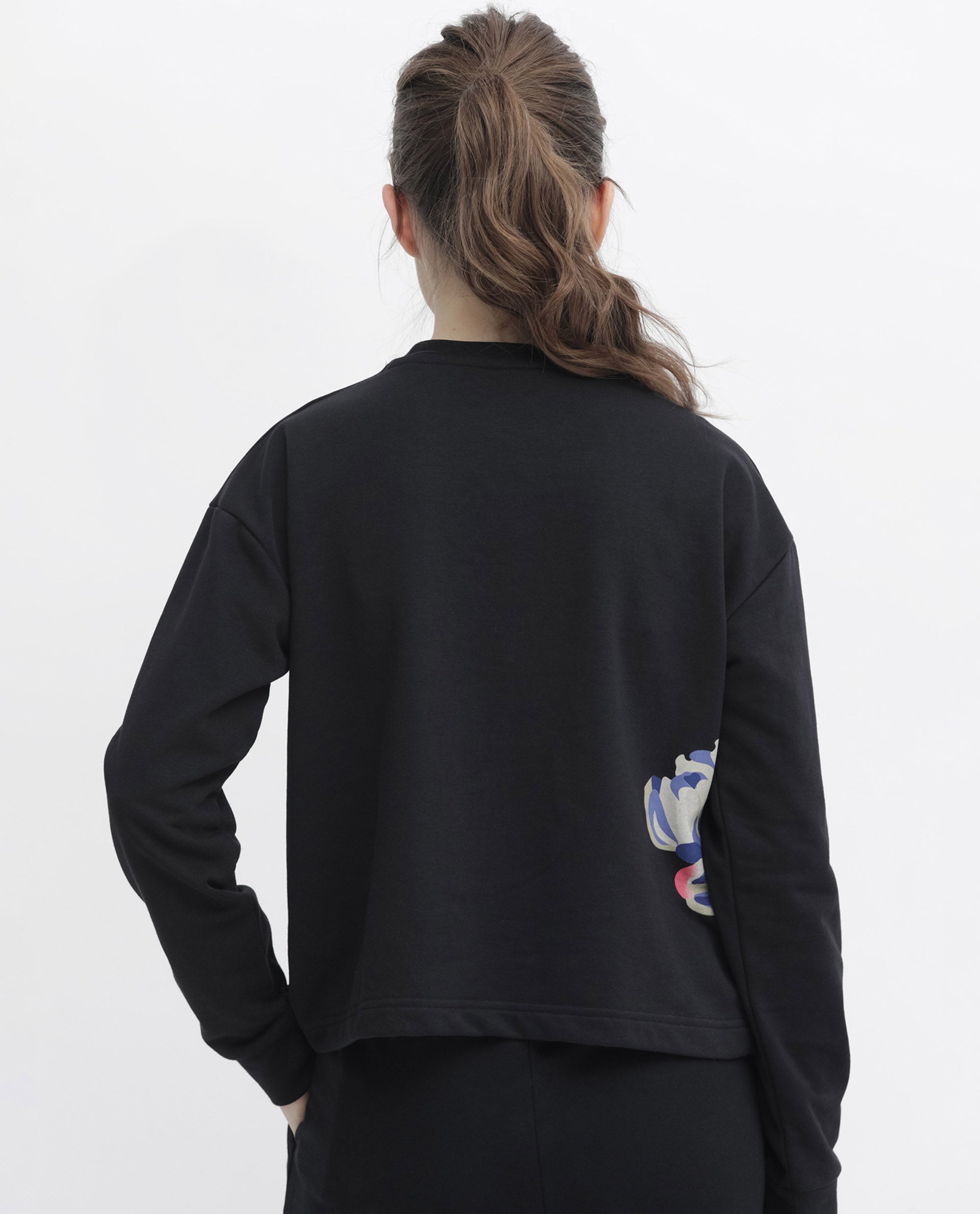 Rareism Women's Argyle Black Polyester Blend Crew Neck Graphic Print Regular Fit Sweatshirt