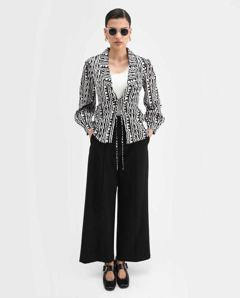Rareism Women's Atlanti Black Polyester Spread Collar Geometric Print Relaxed Fit Top