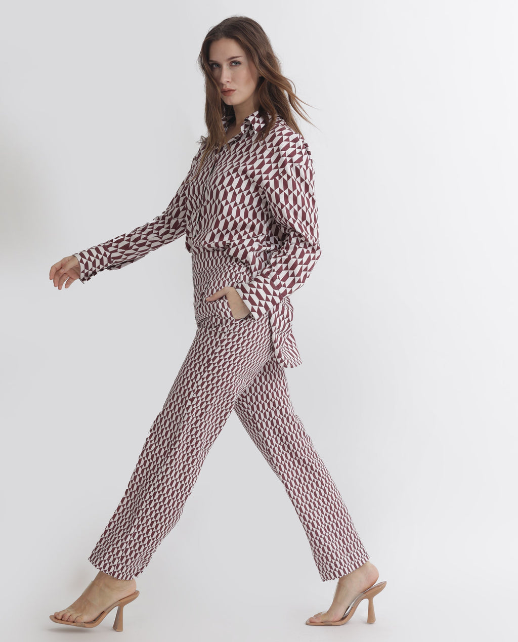 Rareism Women's Azsure-B Light Brown Cotton Geometric Print Ankle Length Tailored Trouser