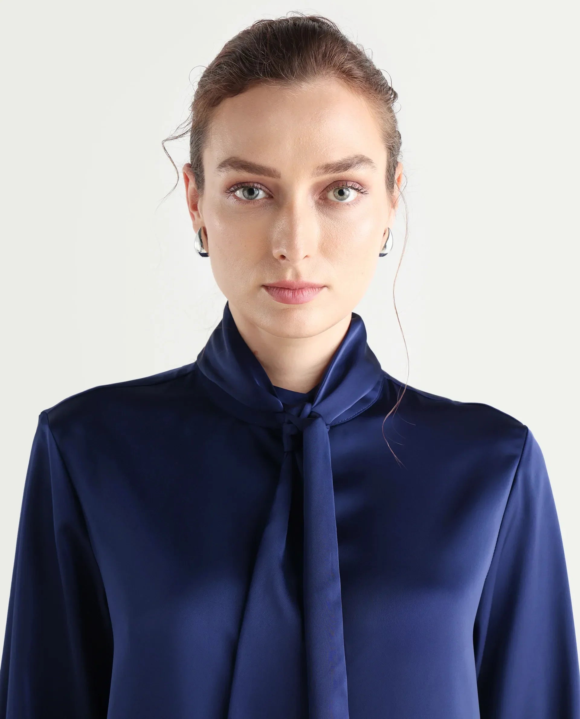Rareism Women's Bingol Navy Cotton Mandarin Collar Plain Cuffed Sleeve Regular Fit Shirt