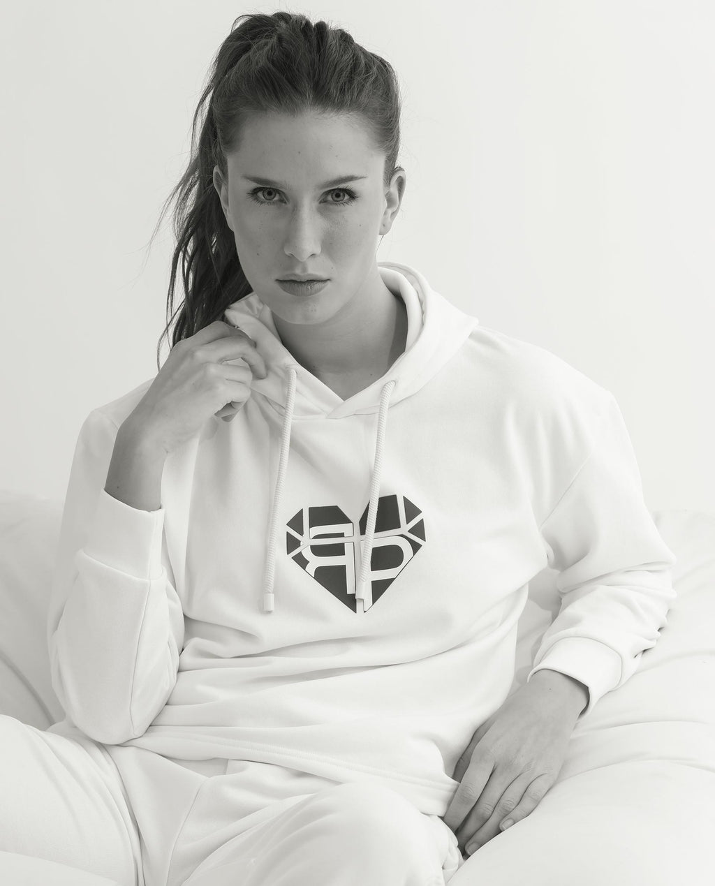 Rareism Women's Blacher Off White Polyester Blend Hooded Graphic Print Regular Fit Sweatshirt