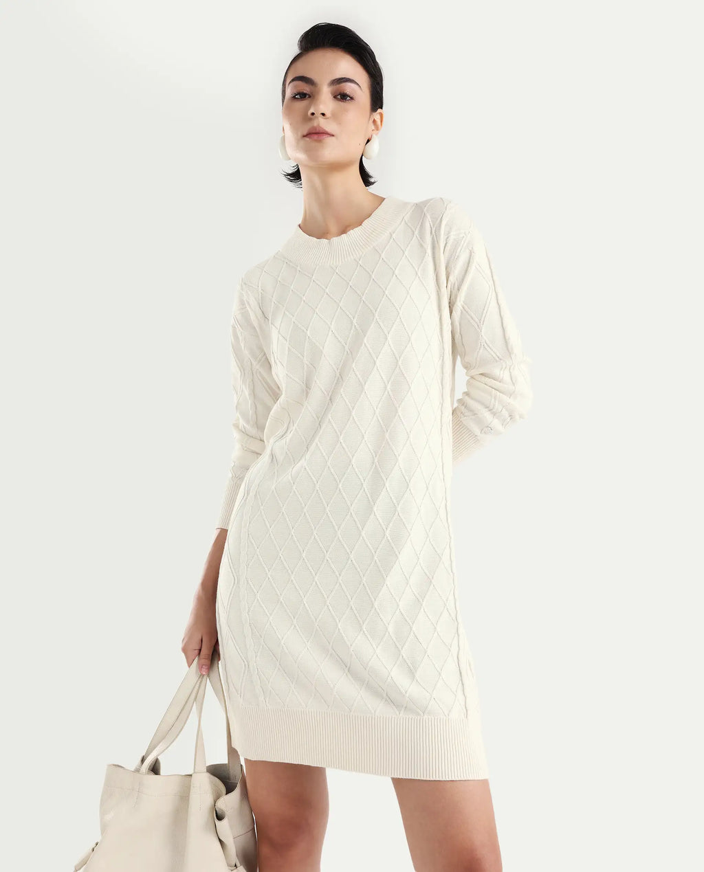 Rareism Women's Budd Off White Cotton Crew Neck Plain Knee Length Regular Fit Sweater
