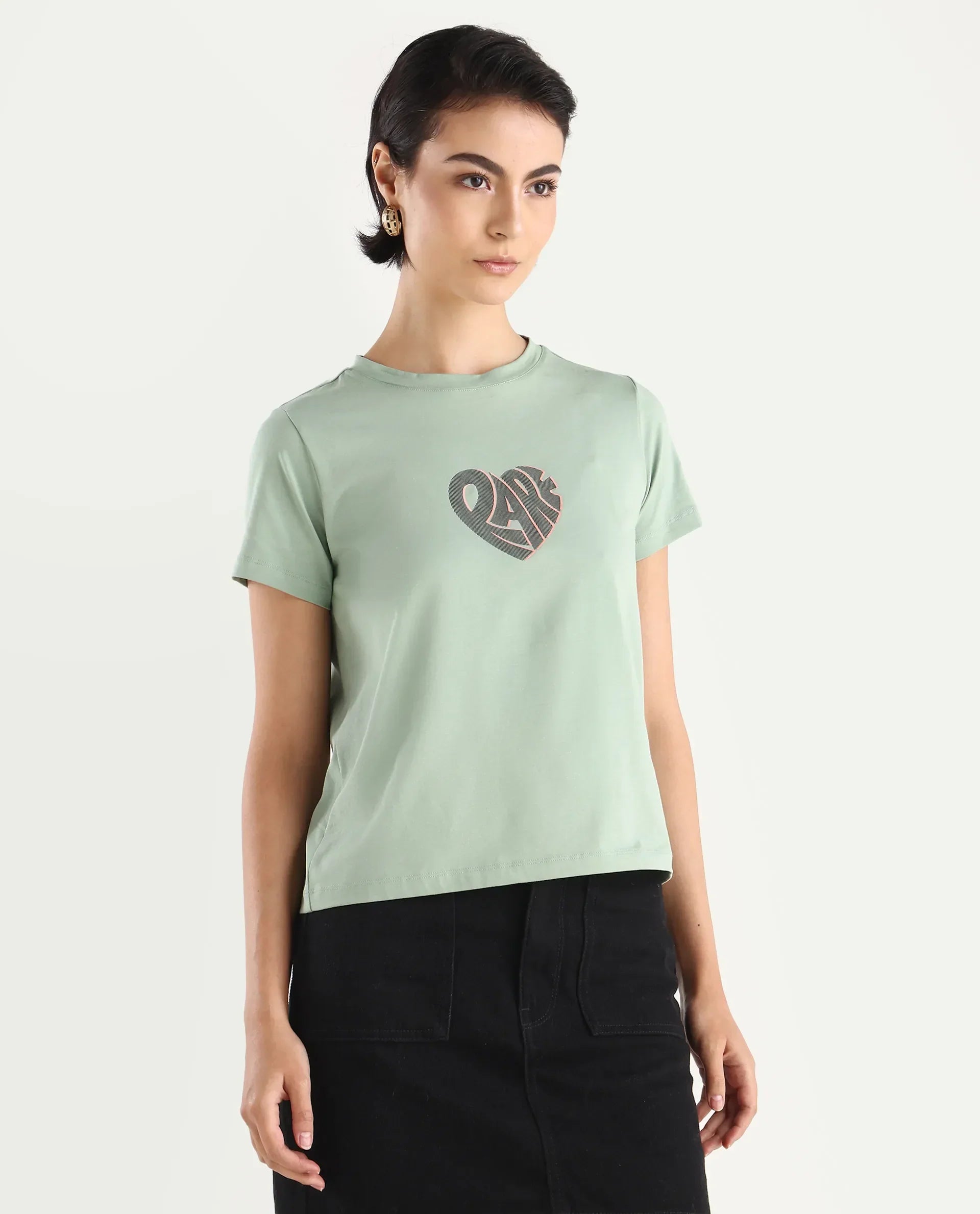 Rareism Women's Ciara Green Cotton Blend Crew Neck Graphic Print Regular Fit T-Shirt