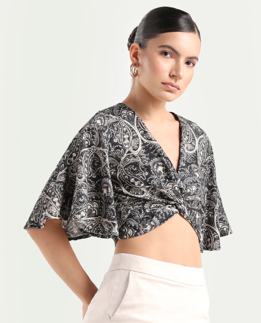 Rareism Women's Clarence Black Cotton Blend V-Neck Paisley Print Flared Sleeve Crop Regular Fit Top